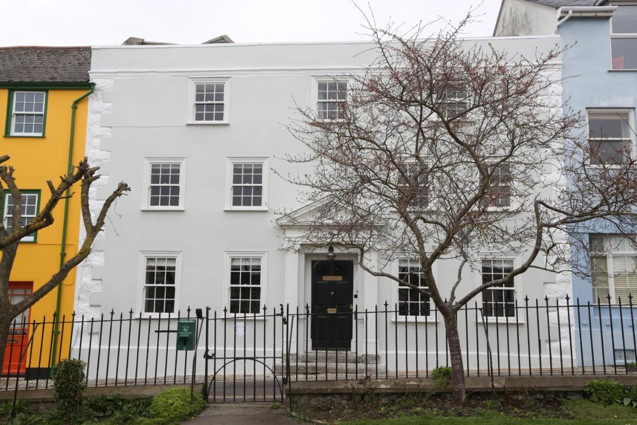 Monmouth House Apartments, Old Town, Dog Friendly