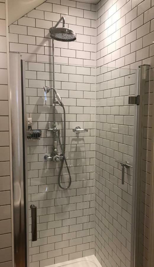 Monmouth House Apartments, Old Town, Dog Friendly Apartment